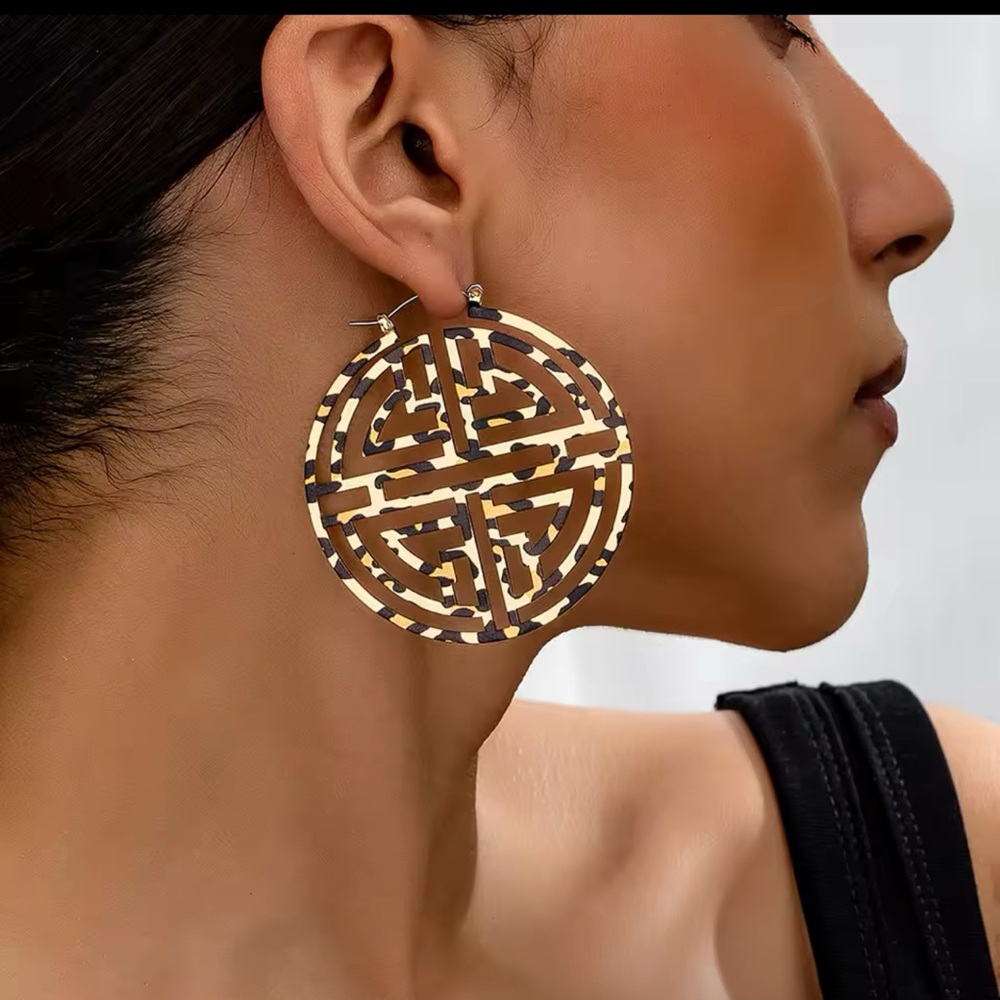Geometric Brown and Tan Earrings